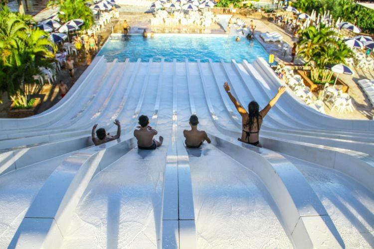 الشقق الفندقية كلدس نوفاسفي  Piazza Diroma - Com Acesso Acqua Park Cn-Go المظهر الخارجي الصورة